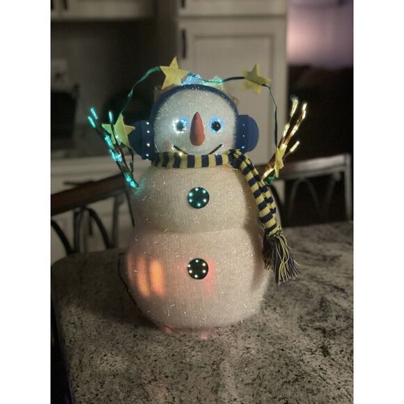 Vintage Christmas 14” Fiber Optic Snowman (Tested) Color Changing - Picture 4 of 6